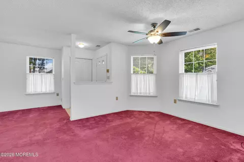Living - 2 Taylor Ln, Jackson, NJ 08527 photo 1 of 4