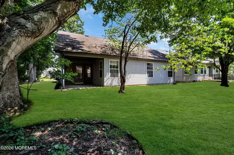 Exterior - 2 Taylor Ln, Jackson, NJ 08527 photo 6 of 9