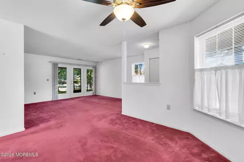 Living - 2 Taylor Ln, Jackson, NJ 08527 photo 2 of 4