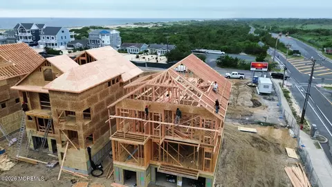 33 23rd Ave, Seaside Park, NJ 08752