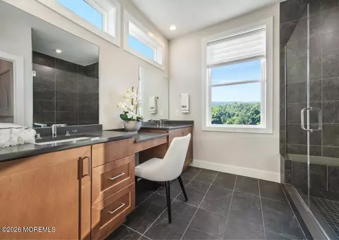 Bath - 20 Augustus Dr, Middletown, NJ 07748 photo 1 of 2