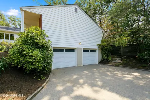 Other - 4 Bay Hill Rd, Leonardo, NJ 07737 photo 1 of 10