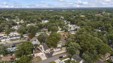 View/Area - 522 Center St, Forked River, NJ 08731 photo 5 of 21