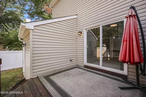 Exterior - 522 Center St, Forked River, NJ 08731 photo 3 of 8