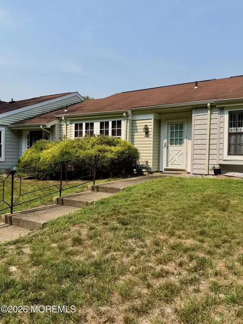 442 Dartmoor Way # C, Manchester, NJ 08759