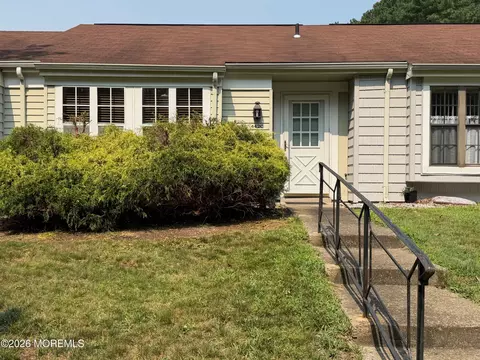 442 Dartmoor Way # C, Manchester, NJ 08759