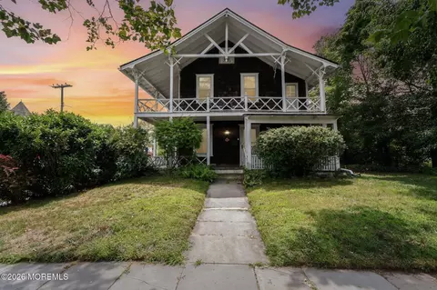 601 6th Ave, Belmar, NJ 07719
