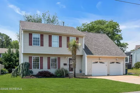 2352 Harbor Dr, Point Pleasant, NJ 08742