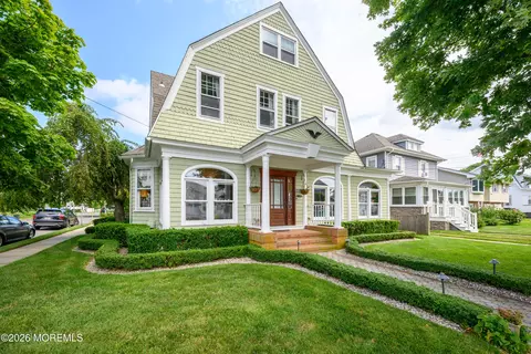 219 Atlantic Ave, Point Pleasant Beach, NJ 08742