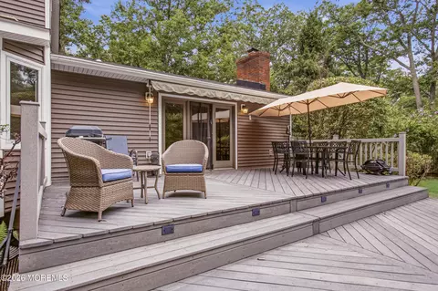 Exterior - 41 Butterfly Rd, Jackson, NJ 08527 photo 8 of 10