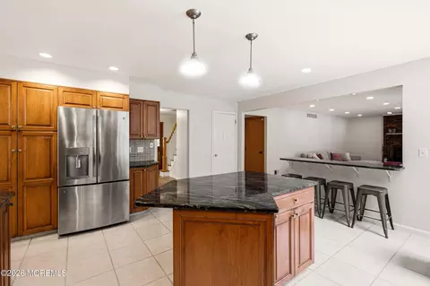 Kitchen - 41 Butterfly Rd, Jackson, NJ 08527 photo 2 of 5