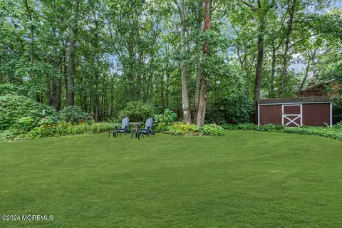 Exterior - 41 Butterfly Rd, Jackson, NJ 08527 photo 4 of 10
