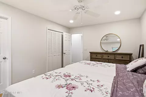 Bedroom - 41 Butterfly Rd, Jackson, NJ 08527 photo 1 of 3