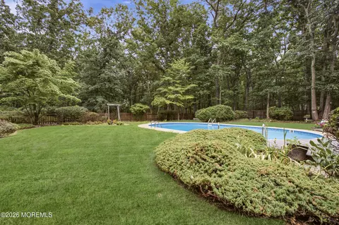 Exterior - 41 Butterfly Rd, Jackson, NJ 08527 photo 5 of 10