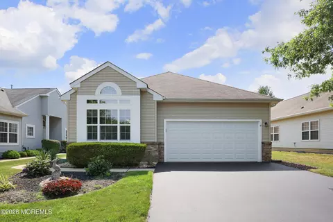 6 Modena Ct, Manchester, NJ 08759