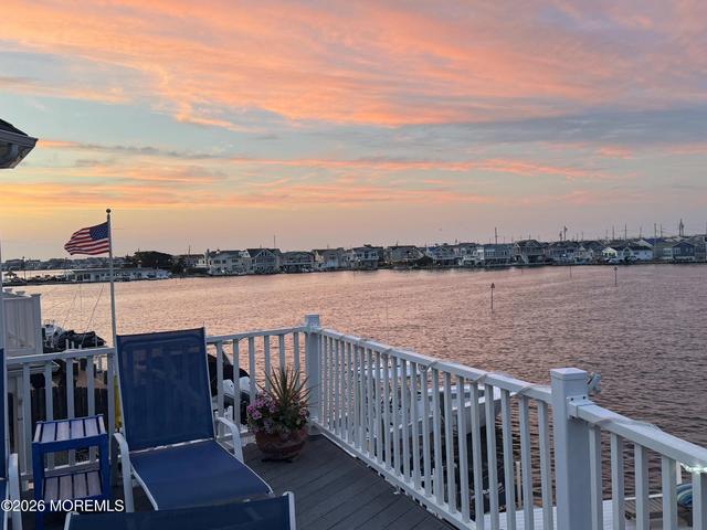 299 Monterey Cir, Lavallette, NJ 08735