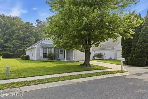 585 Waterford Dr, Manchester, NJ 08759