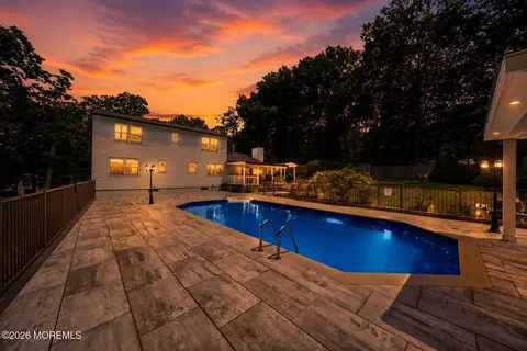 74 Agress Rd, Perrineville, NJ 08535