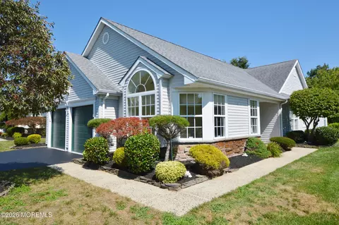 3258 Gemstone Ln, Toms River, NJ 08755