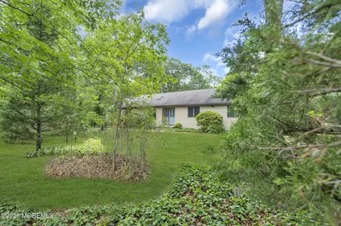 Exterior - 307 Elm Ave, Galloway, NJ 08205 photo 4 of 21