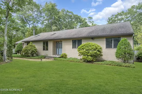 Exterior - 307 Elm Ave, Galloway, NJ 08205 photo 3 of 21