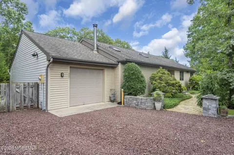 Exterior - 307 Elm Ave, Galloway, NJ 08205 photo 5 of 21