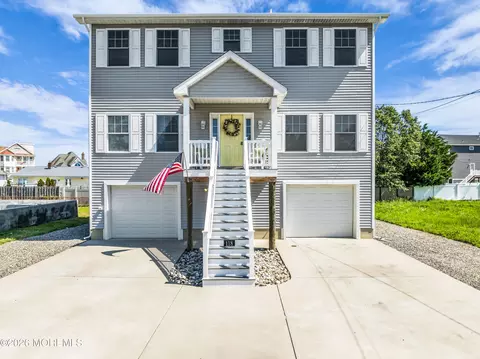 118 Green Island Rd, Toms River, NJ 08753