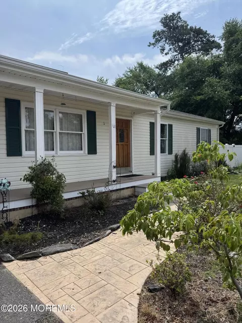 807 Deguise St, Lanoka Harbor, NJ 08734