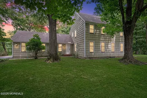 7 Windsor Ter, Holmdel, NJ 07733