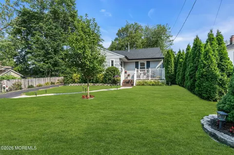 Exterior - 174 16th Ave, Brick, NJ 08724 photo 3 of 12