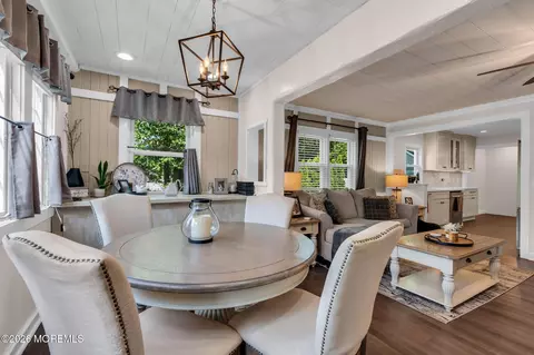 Dining - 174 16th Ave, Brick, NJ 08724 photo 2 of 3