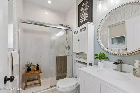 Bath - 58 Dock Ave, Waretown, NJ 08758 photo 1 of 3