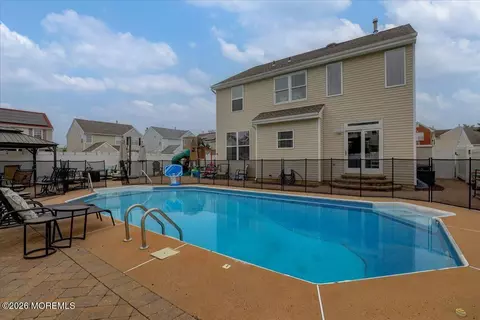 Exterior - 2 Devonshire Dr, Hazlet, NJ 07730 photo 8 of 9