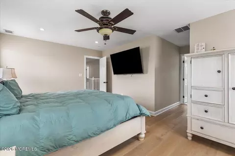 Bedroom - 2 Devonshire Dr, Hazlet, NJ 07730 photo 2 of 4