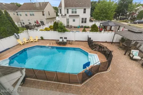 Exterior - 2 Devonshire Dr, Hazlet, NJ 07730 photo 4 of 9