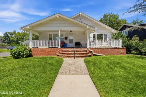 521 Myrtle Ave, Allenhurst, NJ 07711