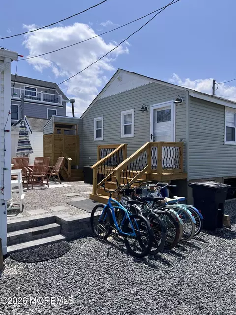 57 Arlington Way # N, Seaside Park, NJ 08752
