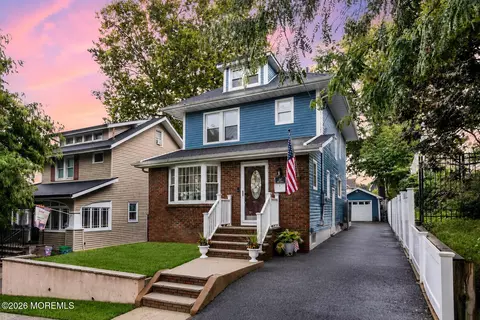247 Post Ave, Lyndhurst, NJ 07071
