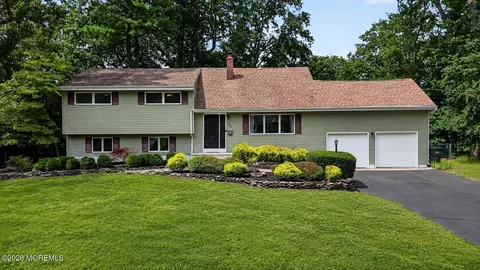 290 Riveredge Rd, Tinton Falls, NJ 07724