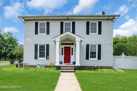 125 Broad St, Eatontown, NJ 07724