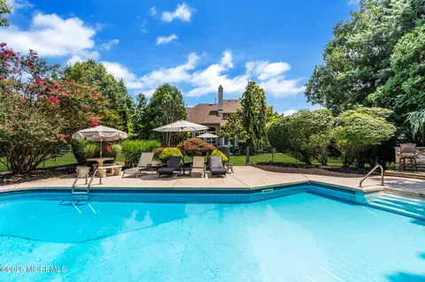 2192 S Tiiu Ct, Toms River, NJ 08755