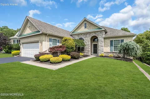 4 Faulkners Pl, Barnegat, NJ 08005