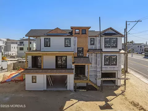 Exterior - 2 E 79th St, Harvey Cedars, NJ 08008 photo 1 of 2