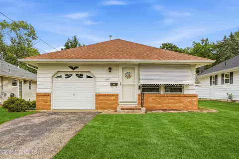 1947 Mount Juliano Ln, Toms River, NJ 08753