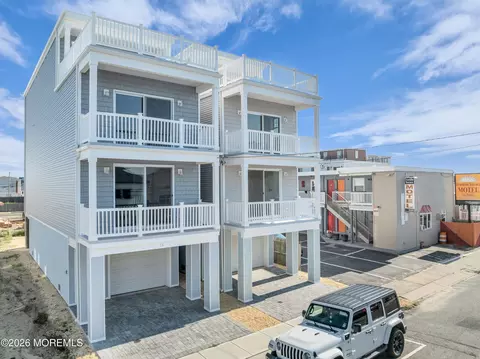 56 Franklin Ave, Seaside Heights, NJ 08751
