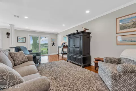 Living - 49 Sidney Ct, Brick, NJ 08724 photo 3 of 5