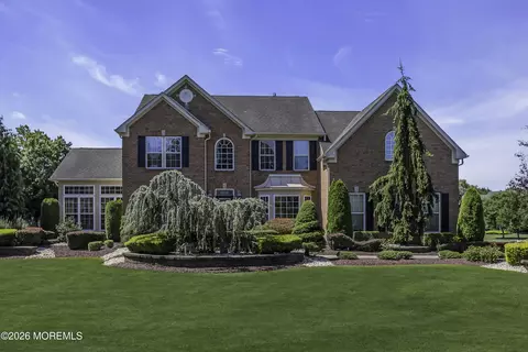 10 Yearling Pl, Freehold, NJ 07728
