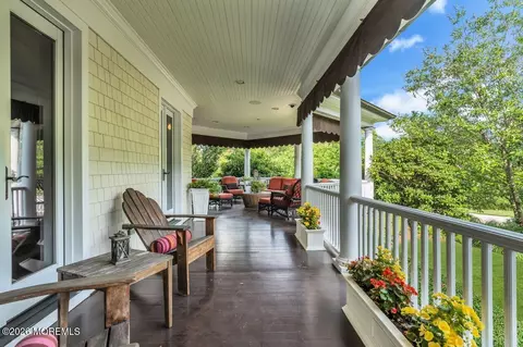 Exterior - 8 Ridge Rd, Rumson, NJ 07760 photo 3 of 12