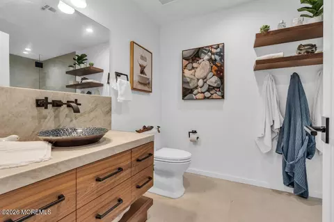 Bath - 8 Ridge Rd, Rumson, NJ 07760 photo 13 of 13