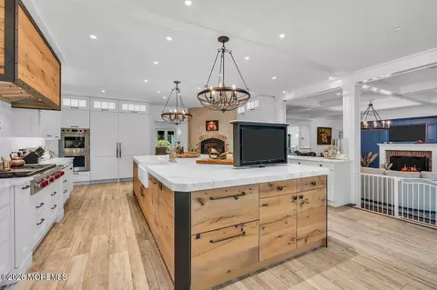 Kitchen - 8 Ridge Rd, Rumson, NJ 07760 photo 2 of 10